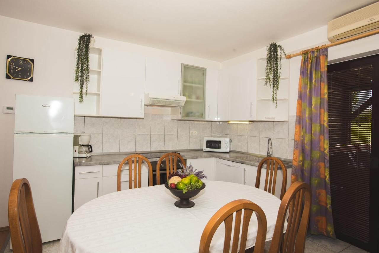 Apartmani Nada & Darko, Kampor, Rab, Hrvatska Εξωτερικό φωτογραφία