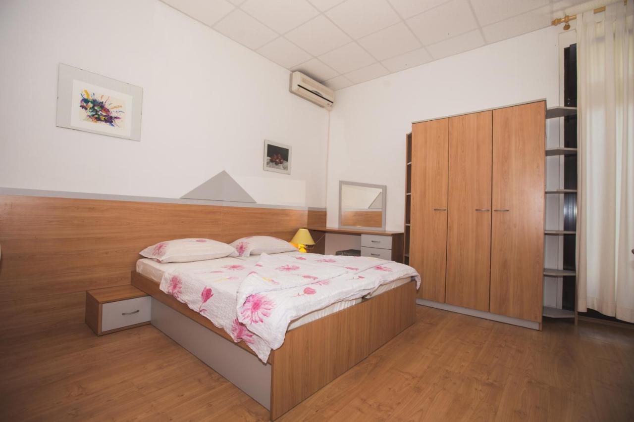 Apartmani Nada & Darko, Kampor, Rab, Hrvatska Εξωτερικό φωτογραφία