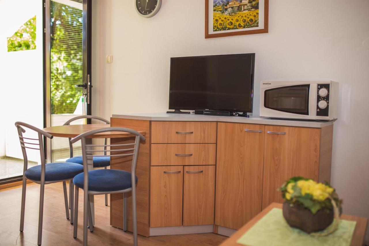 Apartmani Nada & Darko, Kampor, Rab, Hrvatska Εξωτερικό φωτογραφία